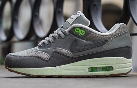 Nike WMNS Air Max 1Mine Grey/Mercury Grey-Flash Lime-Sail