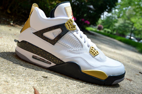 NIKE Air Jordan IV Gold Digger Customs by DMC Kicks