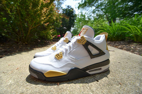 NIKE Air Jordan IV Gold Digger Customs by DMC Kicks