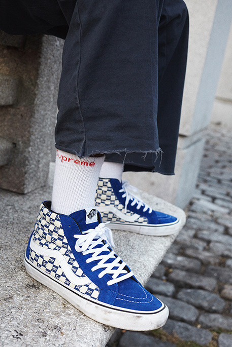 SUPREME VANS CHECKER LOGO AUTHENTIC PRO