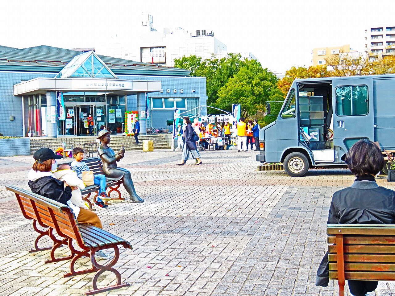 アガベの観察日記 花が咲いて1年後 七北田公園都市緑化ホール アガベの観察日記 花が咲いて1年後 七北田公園都市緑化ホール
