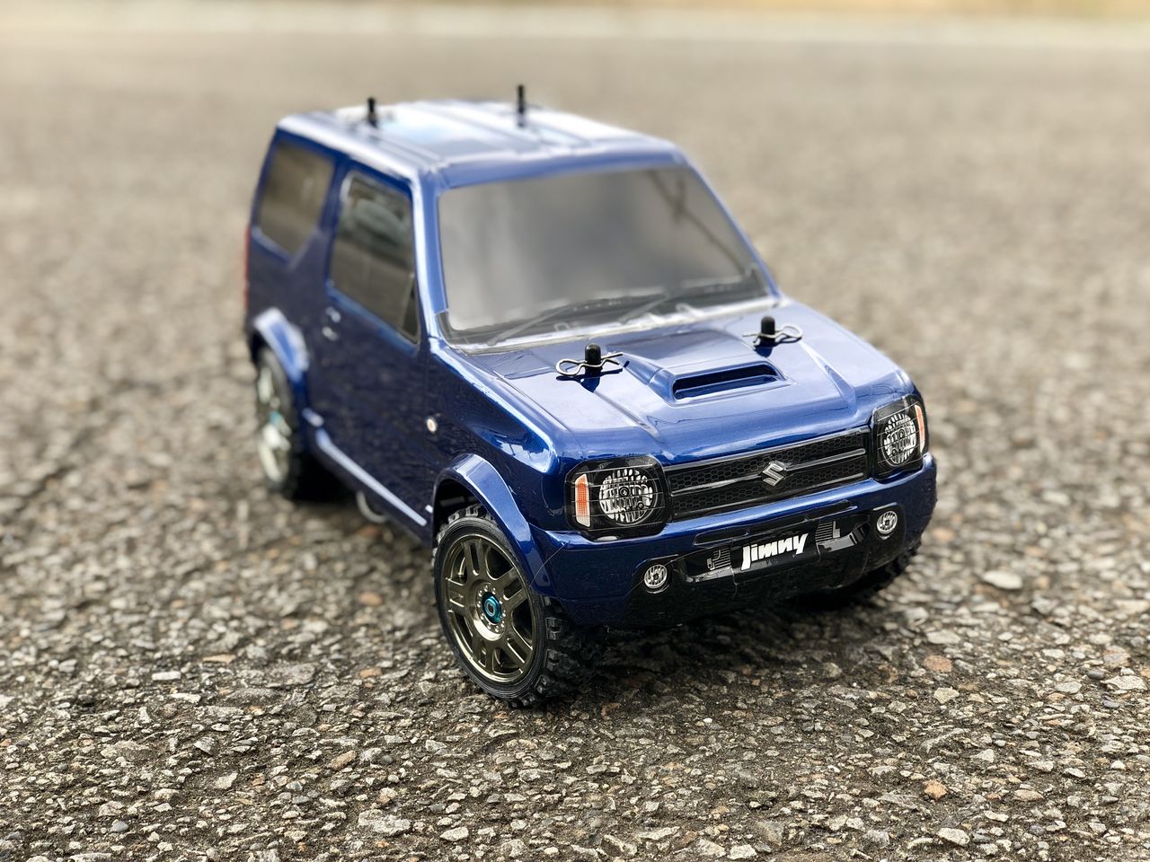 15号車 MF-01X スズキジムニー : 小学生の息子とラジコン始めました。