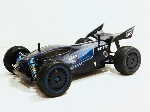 17号車 RCカーグランプリ ジュニアバギー用TT-02B完成ス : 小学生の