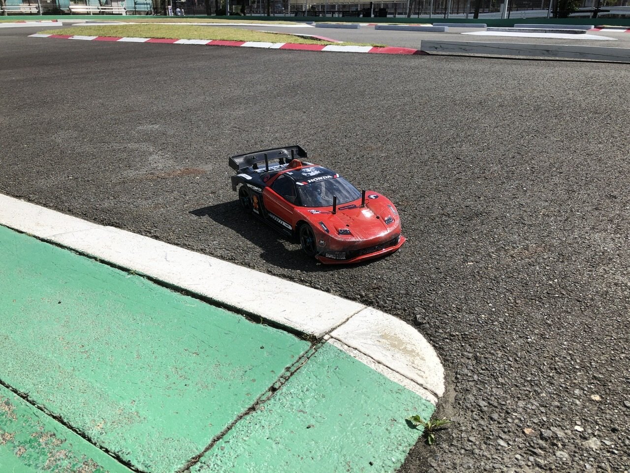 平日のタミヤサーキットでTT-02SR,TT-02のテスト : 小学生の息子 平日のタミヤサーキットでTT-02SR,TT-02のテスト : 小学生の息子