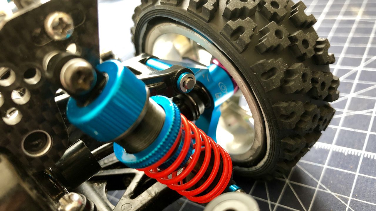 Tt 02 ヤリス Wrc シェイクダウンでトラブル その1 小学生の息子とラジコン始めました