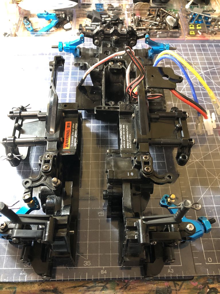 タミヤ　M-06 M-05 シャーシMシャーシ3台　部品取り　欠品あり タミヤ M-06 M-05 シャーシ 欠品ありMシャーシ3台 部品取り