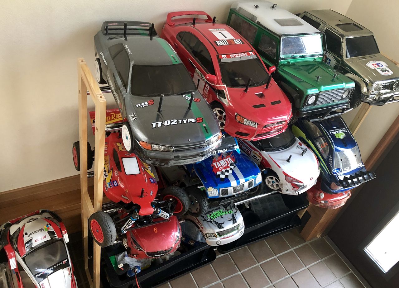 不動車が5台(汗) : 小学生の息子とラジコン始めました。 不動車が5台(汗) : 小学生の息子とラジコン始めました。