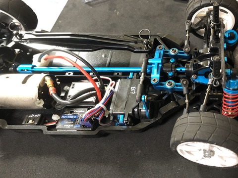 TT-02Sの折れたCハブの修理でちょっと困った件 : 小学生の息子と