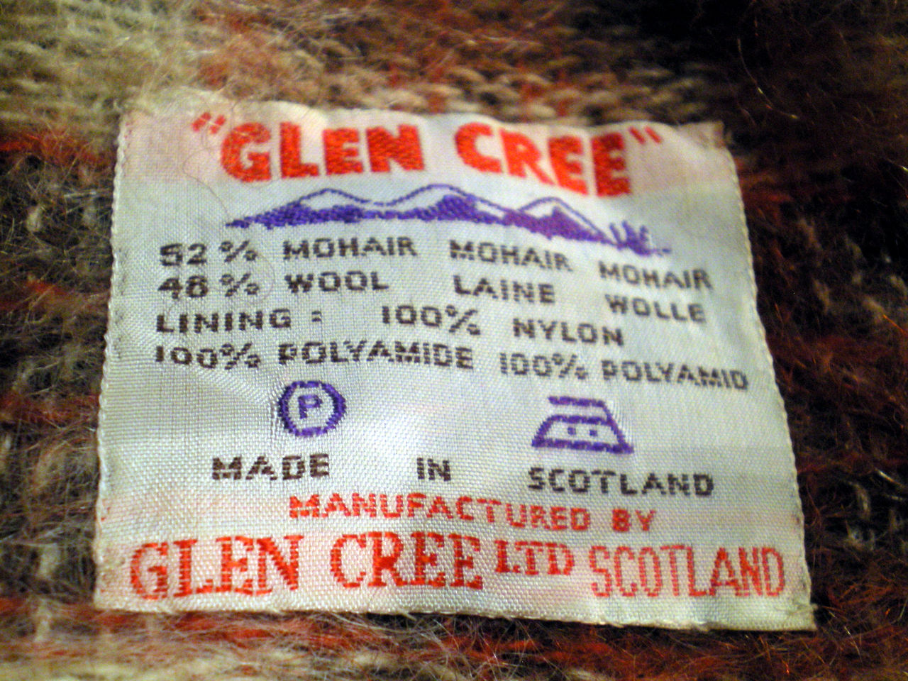 60'sビンテージ古着 スコットランド製 GLEN CREE モヘアポンチョ 60'sビンテージ古着！スコットランド製 GLEN CREE モヘアポンチョ