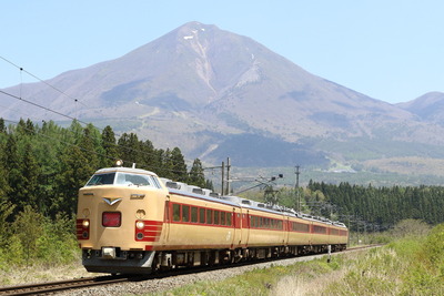 485　磐梯山バック2