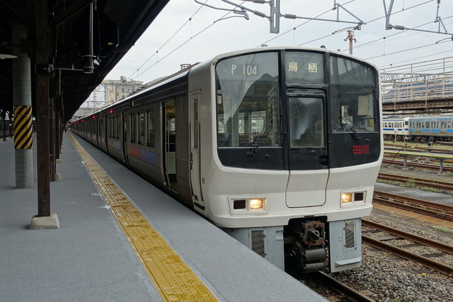 リニューアルで姿を減らしつつある転換クロスシート 811系 Daijiroの