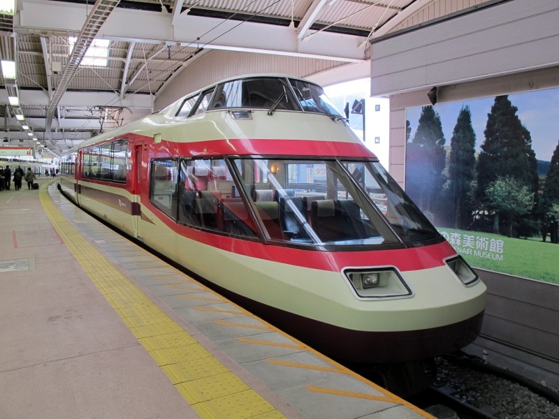 小田急ロマンスカー10000形 小田急ロマンスカー10000形HiSE(ロゴマーク付)セット｜製品情報