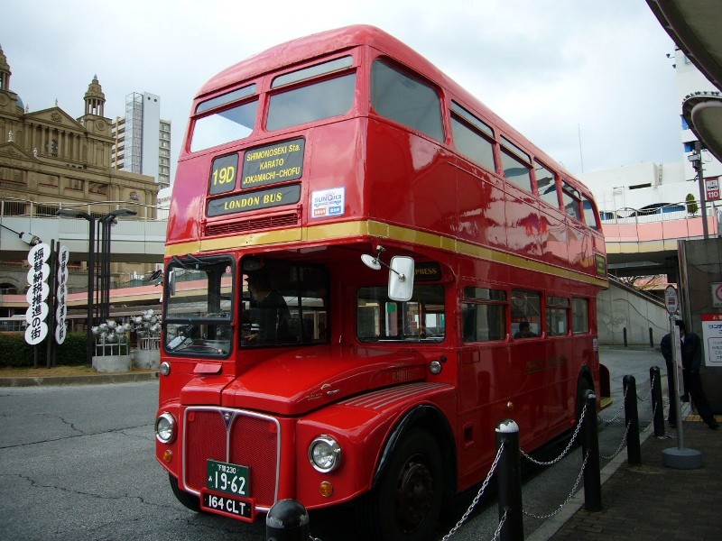 日本唯一のロンドンバス定期路線－下関・ルートマスター