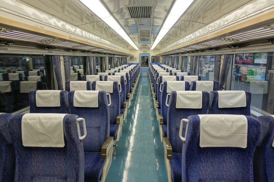 Jr四国に残る数少ない国鉄型 キハ185系 Daijiroの放浪旅写真館