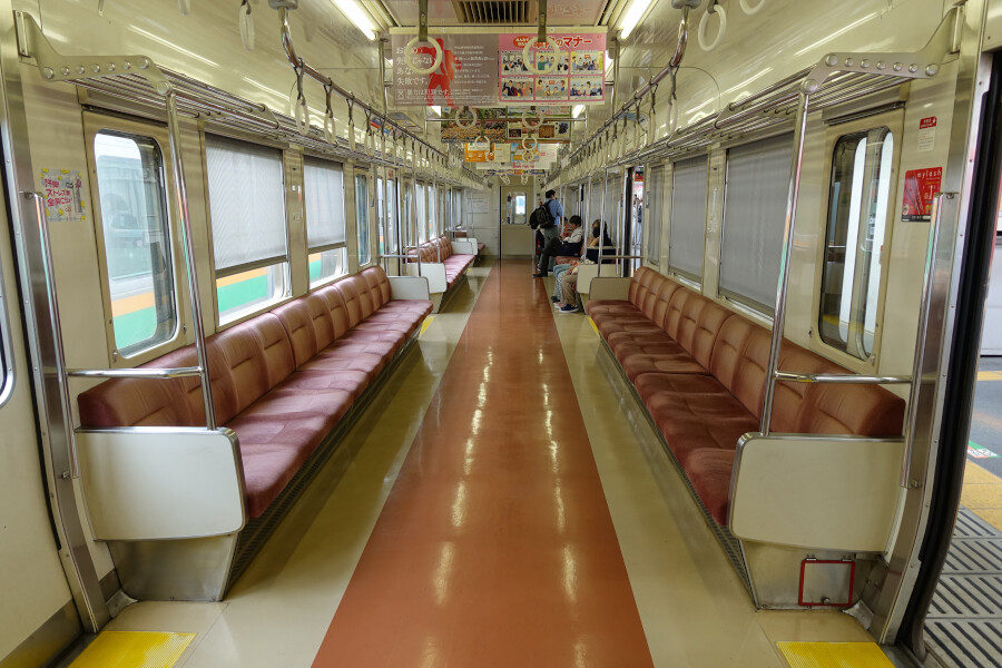 まもなく後継車種に置き換え開始 211系5000番台 : daijiroの放浪旅写真館