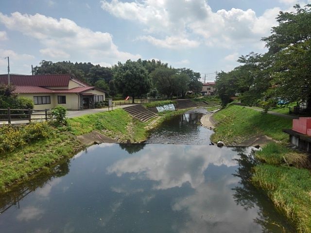 地元の川の水面に鏡のように空が映り込んだ景色は私の心のツボ スラムのnbaトーク 地元の川の水面に鏡のように空が映り込んだ景色は私の心のツボ スラムのnbaトーク