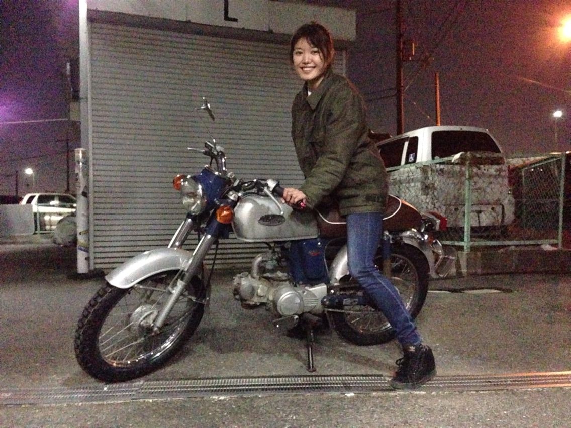 スクランブラー女子 Slash Motorcycles スクランブラー女子 Slash Motorcycles