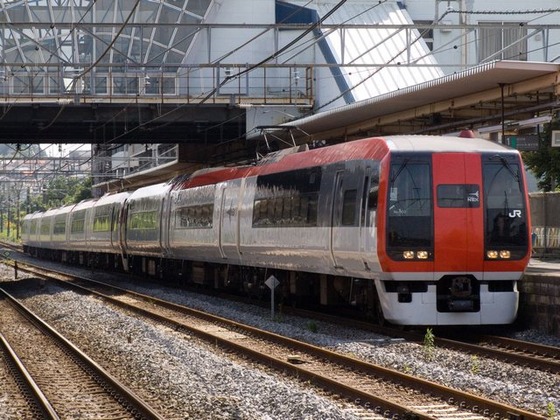 japan_train_8