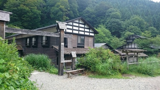 bike_touring_18