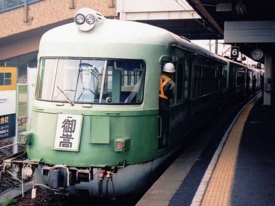 japan_train_11