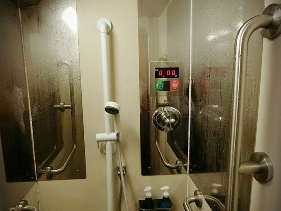 04743