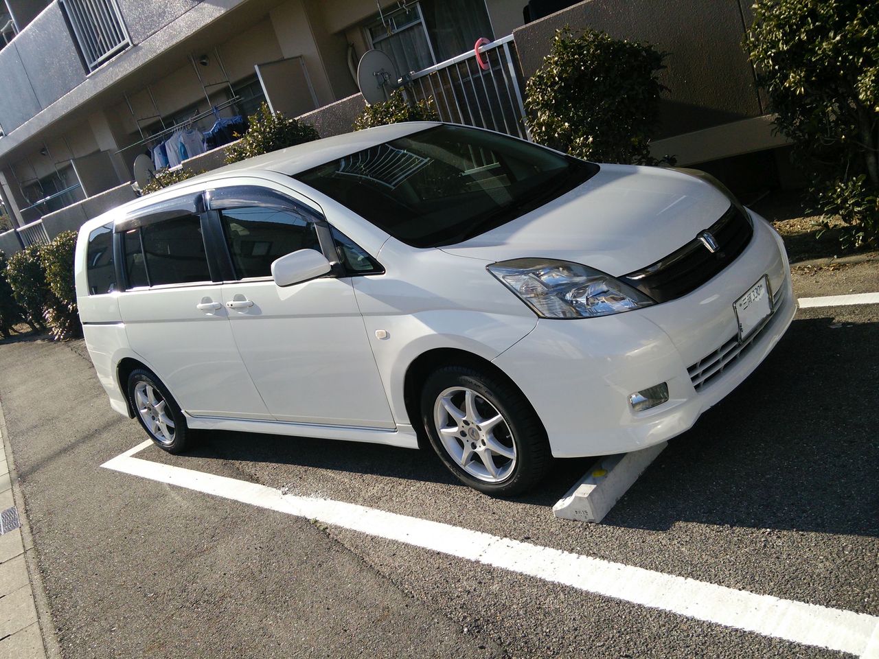 アイシス 純正アルミホイール売却 Sliver Laboratory アイシス 純正アルミホイール売却 Sliver Laboratory