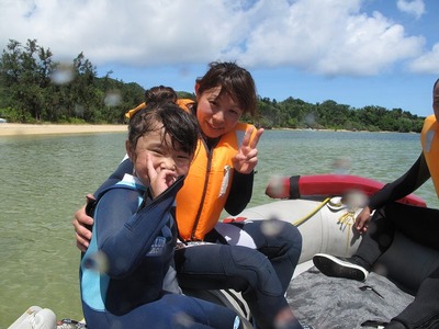 18 012