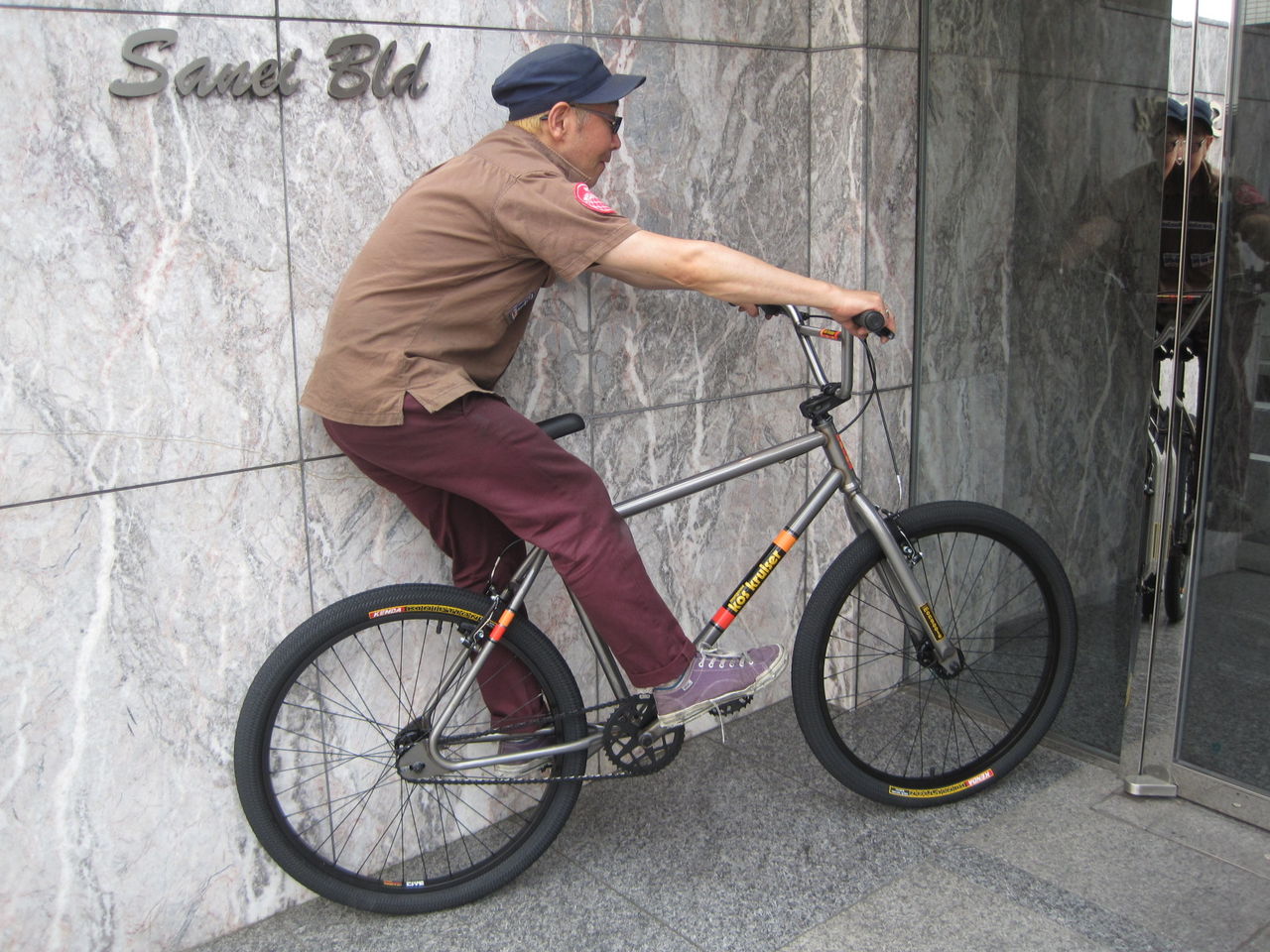 MONGOOSE KOS KRUISER : Bicycle Shop SLOW JAM