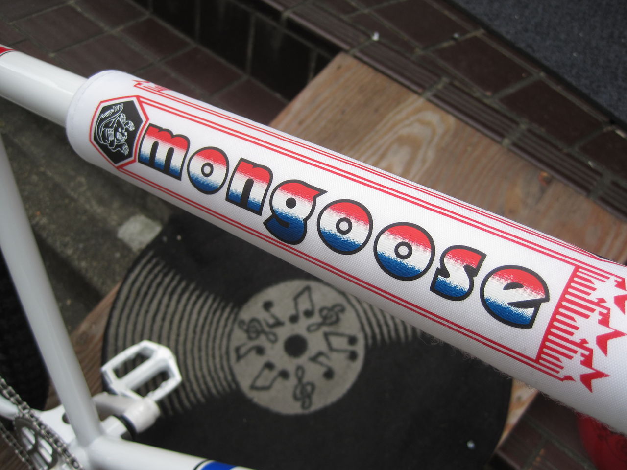 MONGOOSE 13 KOS KRUISER SIGNATURE : Bicycle Shop SLOW JAM