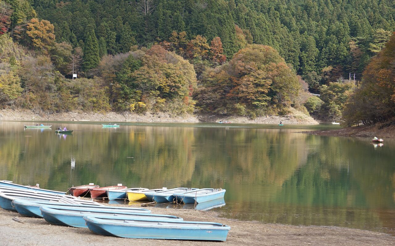 釣りの事 35 19年 秋終盤の東古屋湖 だだの記録です