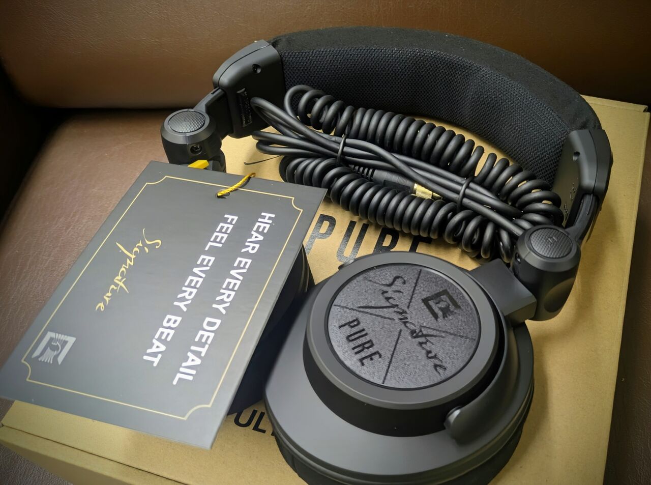 美品✨ULTRASONE Signature PURE ULT-SIG-PURE Introducing the ULTRASONE Signature PURE! The top choice for