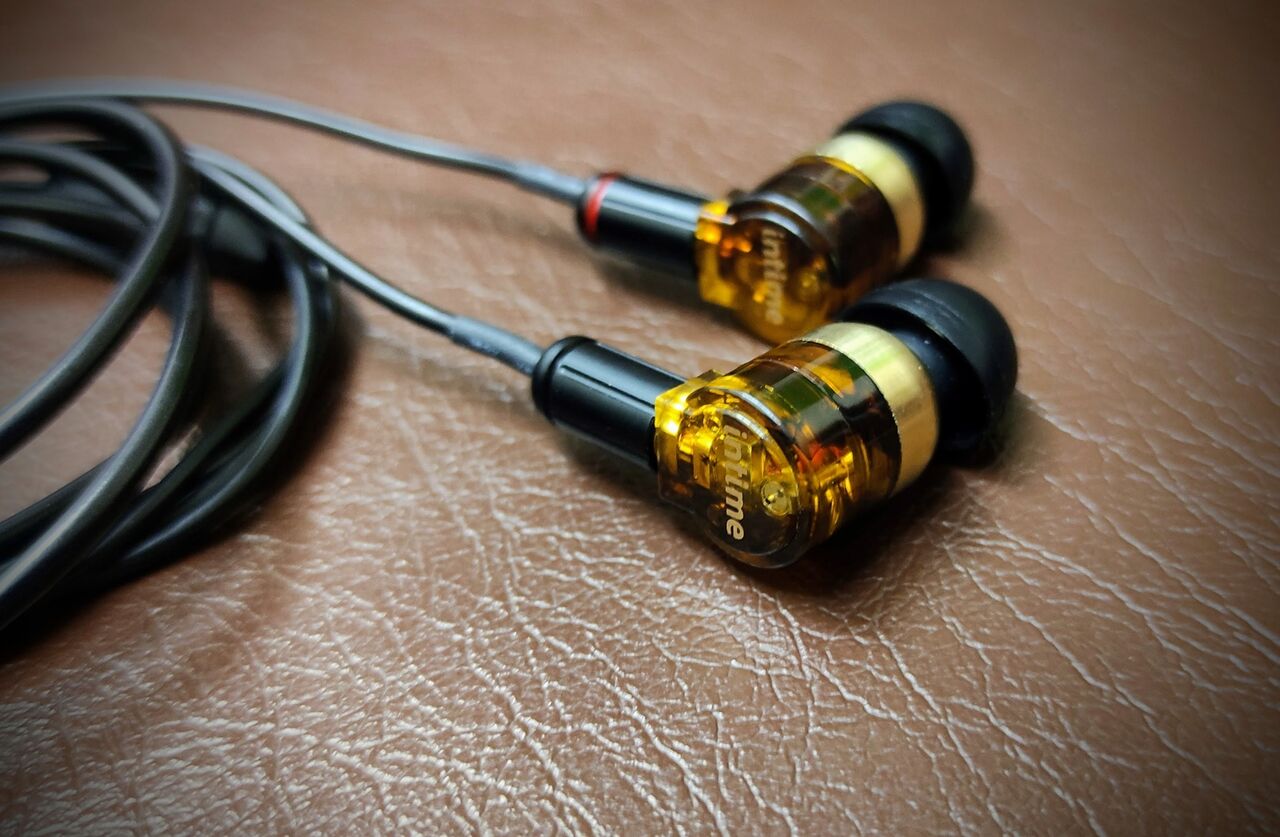 intime雅MIYABI : slow AUDIO,slow LIFE intime雅MIYABI : slow AUDIO,slow LIFE