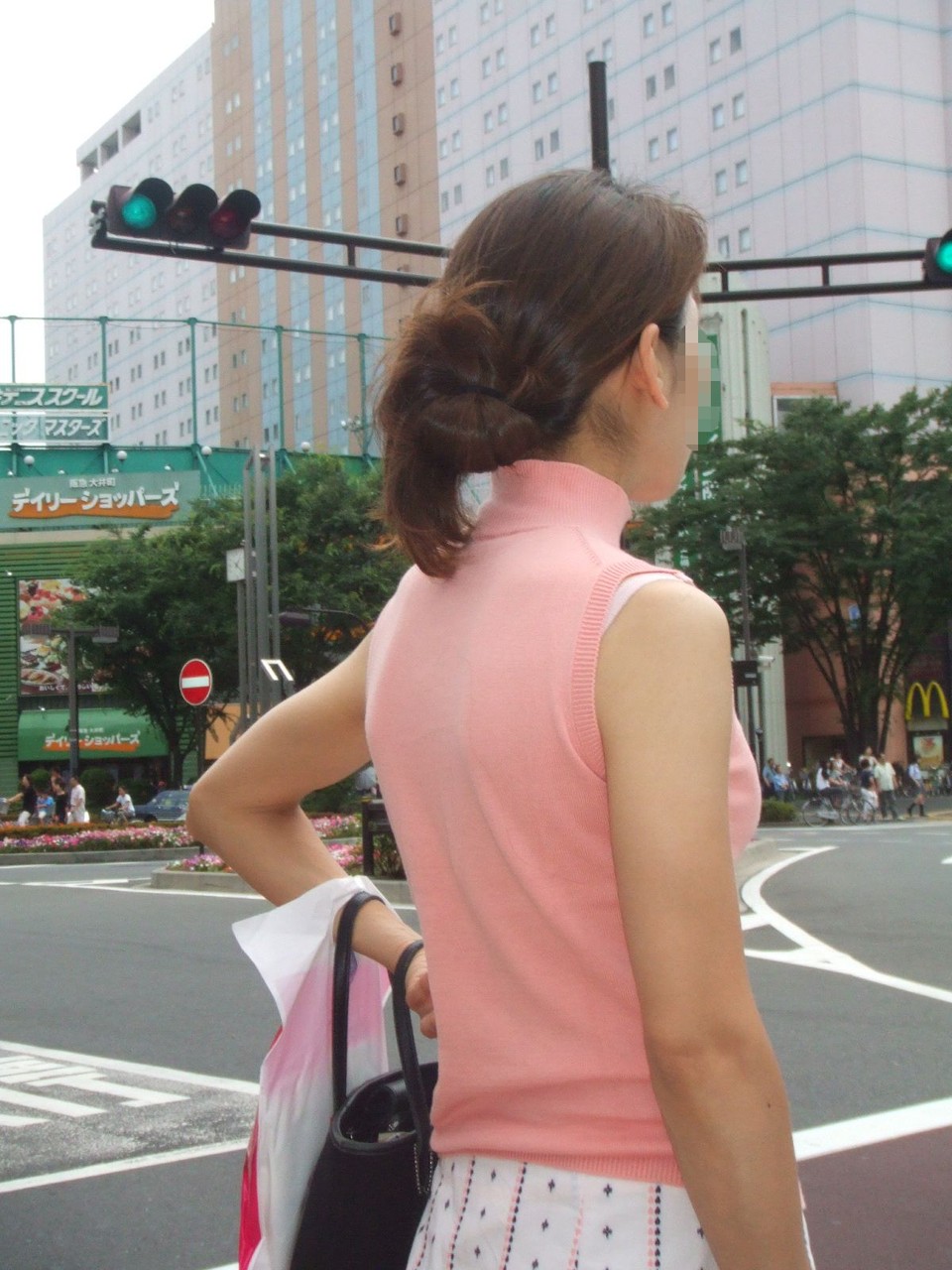 ブラ紐画像 １０枚 新スマホるる