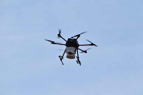 docomo-drone-beach_18