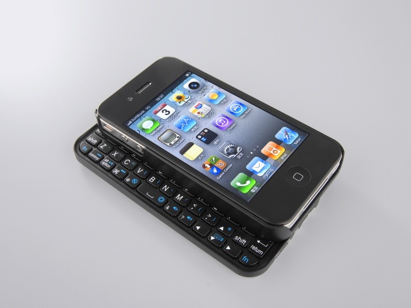 バッファローコクヨ Iphone 4用ケース一体型bluetoothキーボードを9月下旬に発売 S Max
