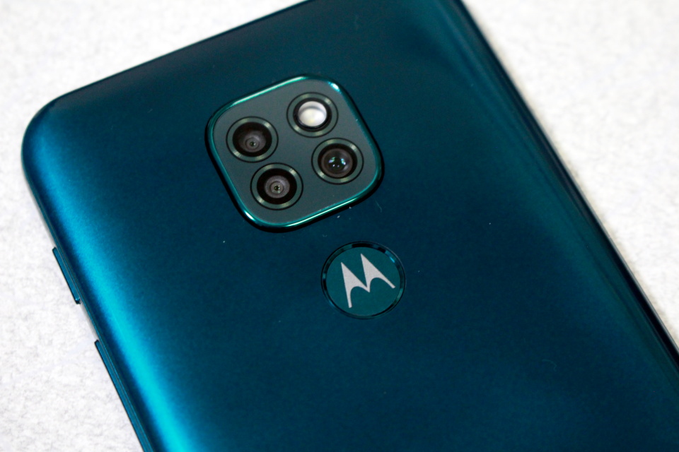 moto g9 play 4G/64GB サファイアブルー（moto g9 play 4G/64GB