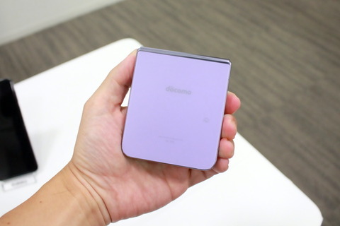 220908_galaxy_flip4_09_960