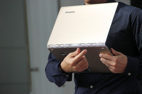 Lenovo_YOGA_20141010_08