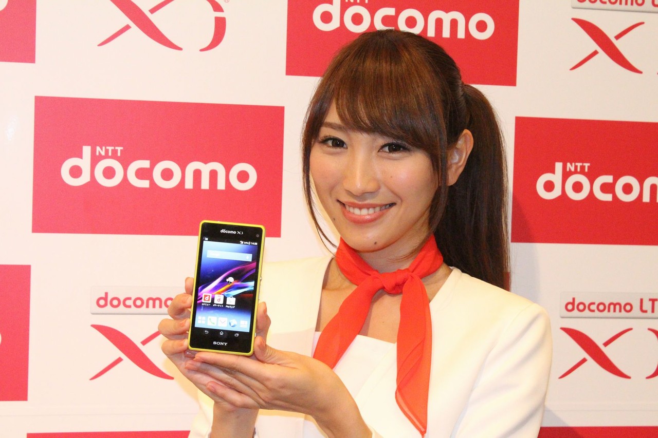 Xperia Z1のカメラ機能はそのまま ドコモ限定発売の ちいさなxperia Z1 Xperia Z1 F So 02f を写真と動画でチェック レポート S Max