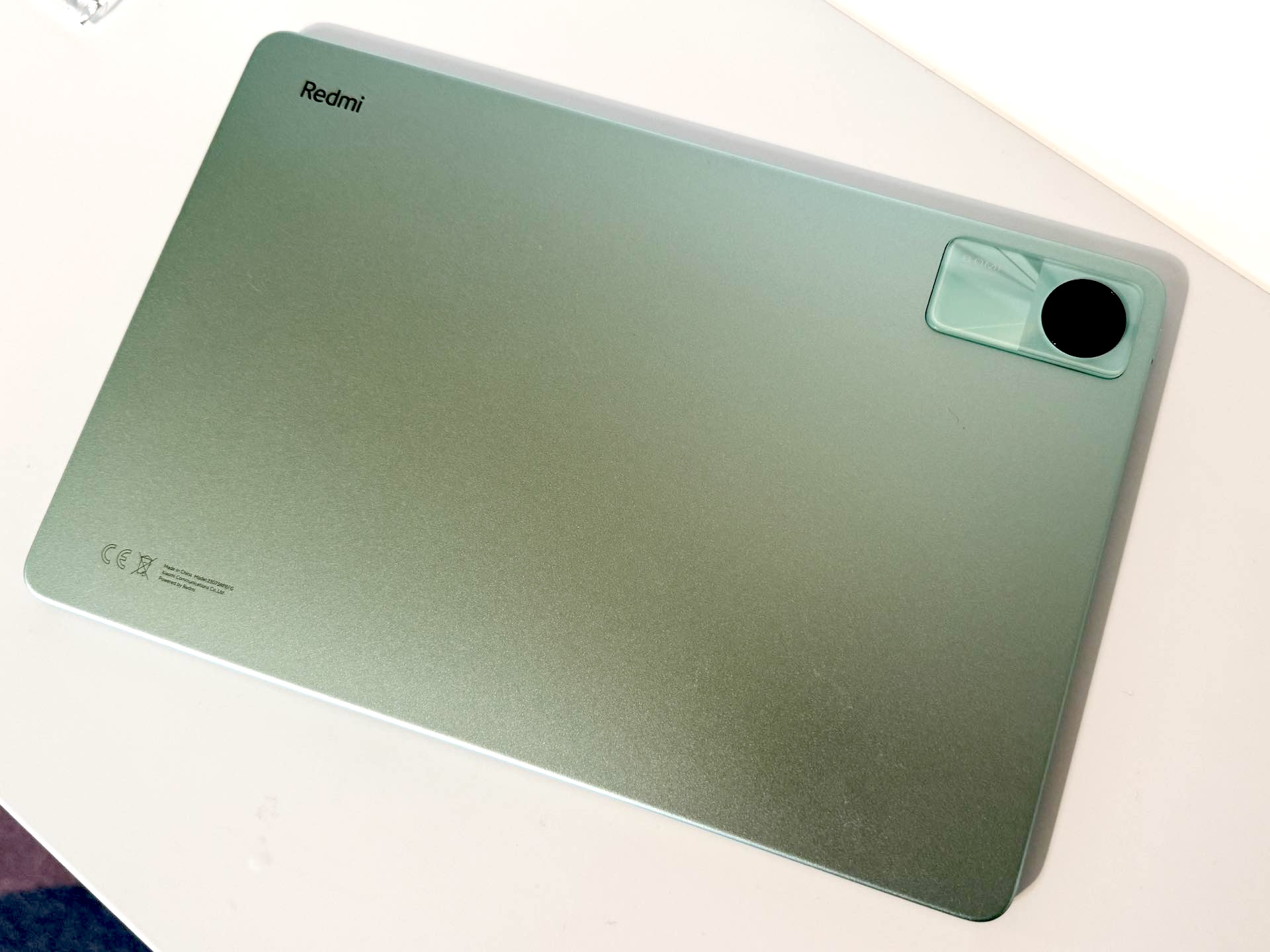 シャオミ、11インチタブレット「Redmi Pad SE」の日本向け製品に