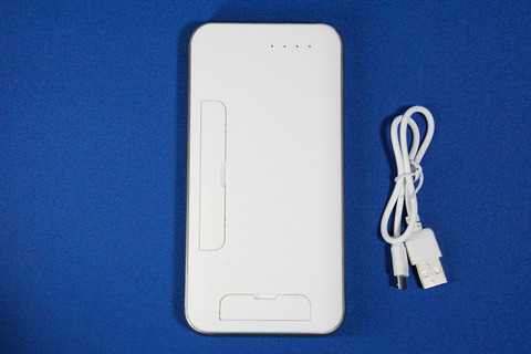 qi-mobilebattery-006