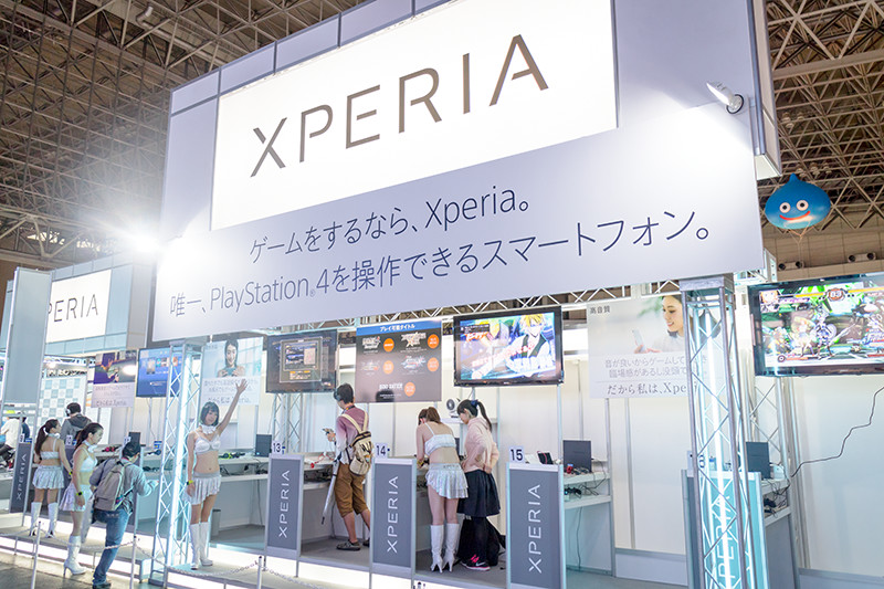 東京ゲームショウ15 お姉さんがお風呂でゲーム 防水性能をアピールしたxperiaブースを写真多めで紹介ーー気になる Xperia Z5 は レポート S Max