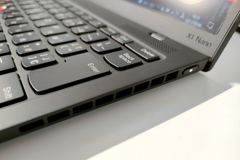 211006_thinkpad_x1_nano_05_960