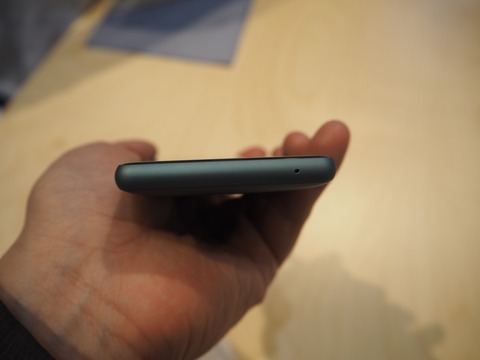 sony_xperia_xz2_compact_04