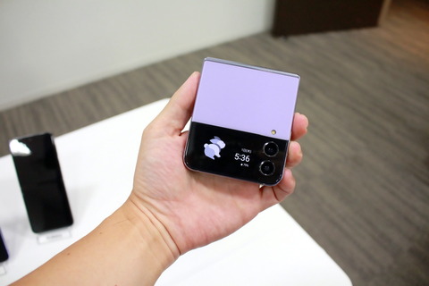 220908_galaxy_flip4_08_960