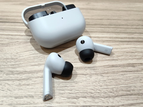 20251018_galaxy_Buds3_FE_08_1200