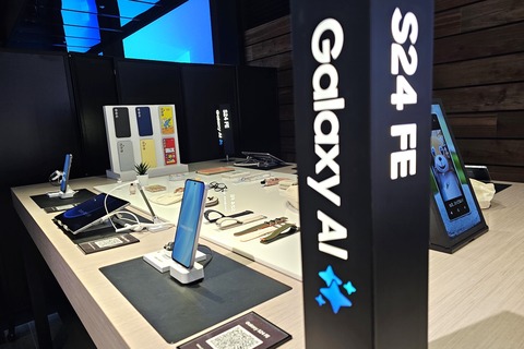 Galaxy S24 FE 128GB SM-S721Q 国内版 Galaxy S24 FE SM-S721[128GB] SIMフリー グレーの買取価格