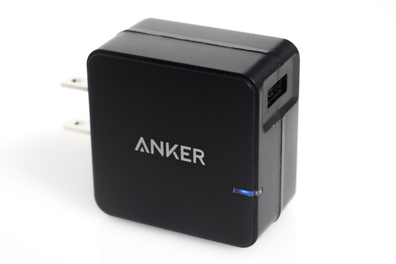 スマホやタブレットがすぐに充電できる 安くなった急速充電 Quick Charge 2 0 対応の充電器3モデルをまとめて紹介 レビュー S Max スマホやタブレットがすぐに充電できる 安くなった急速充電 Quick Charge 2 0 対応の充電器3モデルをまとめて紹介 レビュー S Max