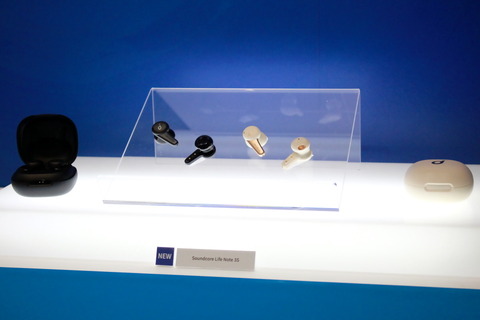 210728_soundcore_LifeQ35_01_2400