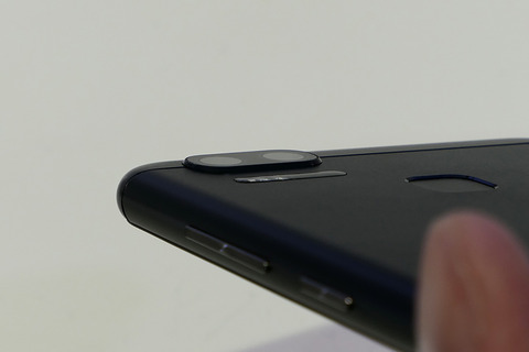 asus-zenfone3zoom-ze553kl_05
